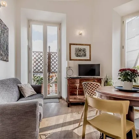 Apartment Casa Caracciolo Vaticano Rome